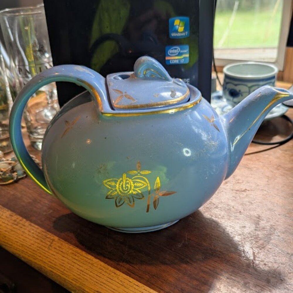 Hall Tea Pot